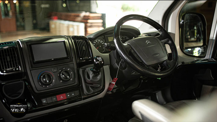บริการเช่ารถ เช่ารถถ่ายละคร เช่ารถถ่ายโฆษณา Retroluxcars.com